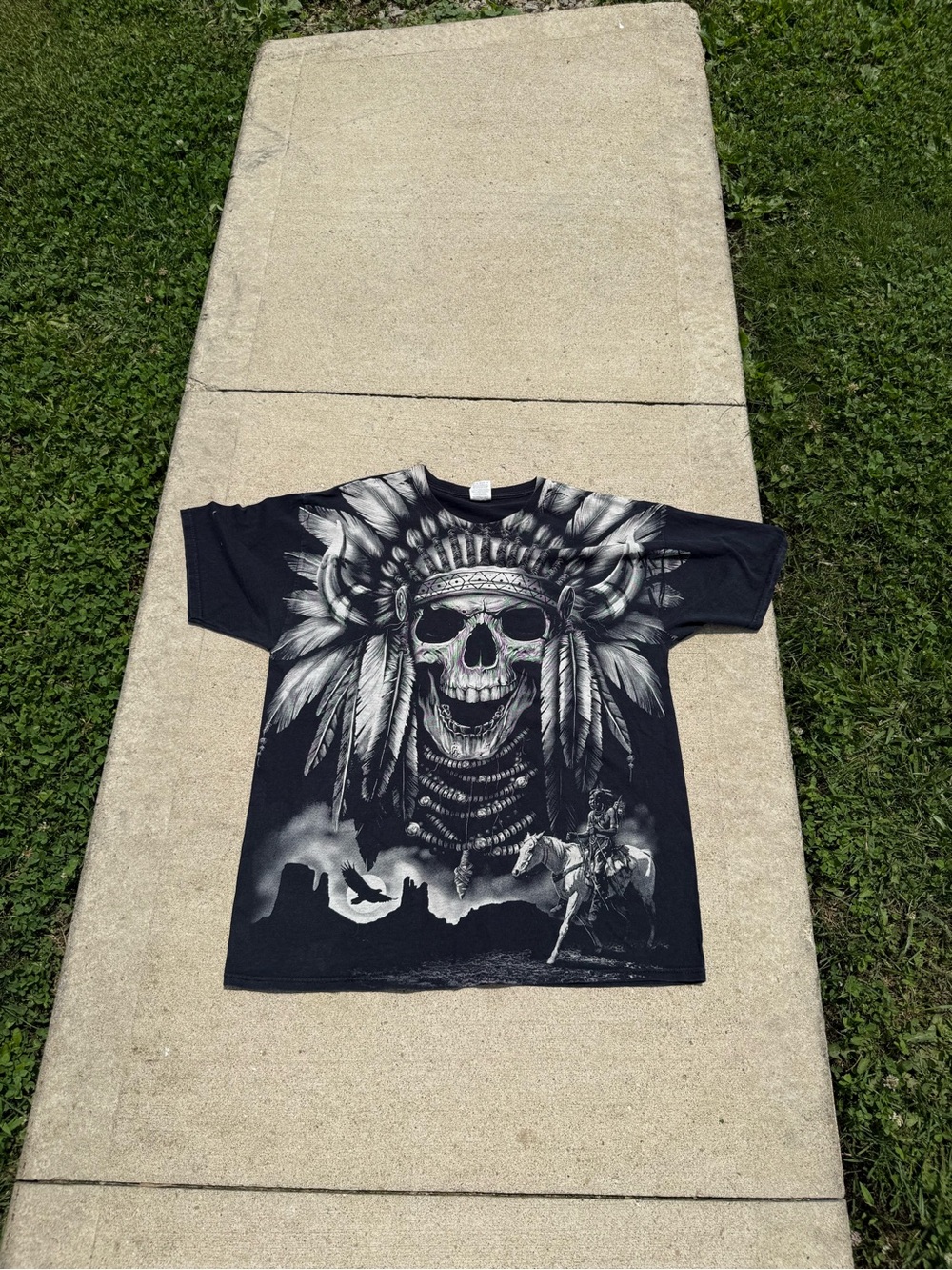Vintage Fruit of the Loom Native American Skull Tee